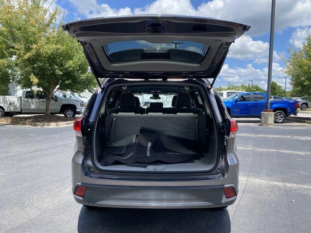used 2018 Toyota Highlander car, priced at $22,300