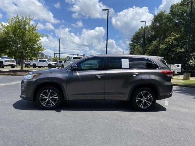 used 2018 Toyota Highlander car, priced at $22,300
