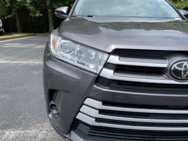 used 2018 Toyota Highlander car, priced at $22,300