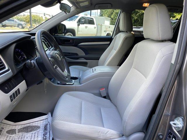 used 2018 Toyota Highlander car, priced at $22,300