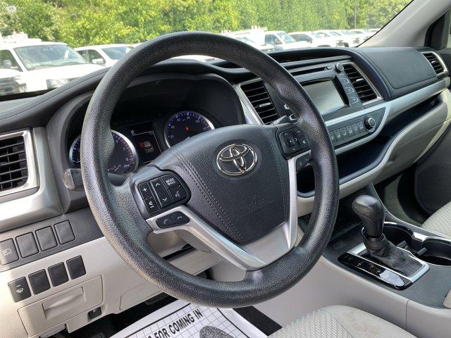 used 2018 Toyota Highlander car, priced at $22,425