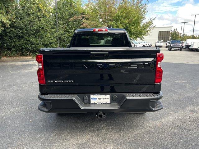 new 2026 Chevrolet Silverado 1500 car, priced at $33,290