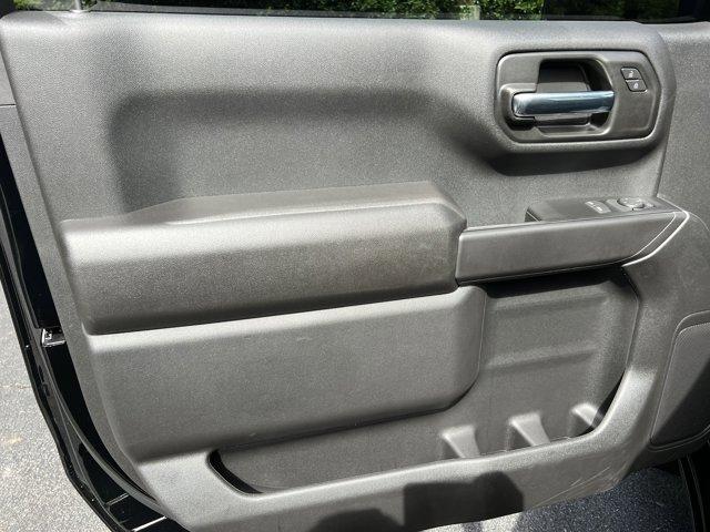 new 2026 Chevrolet Silverado 1500 car, priced at $33,290