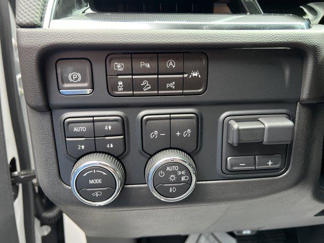 new 2025 Chevrolet Suburban car, priced at $83,509
