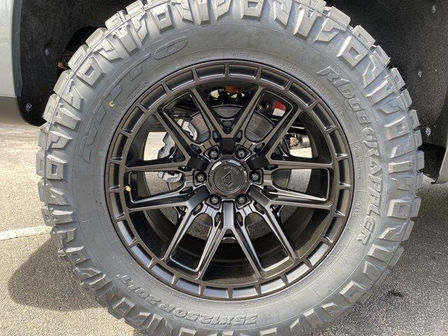 new 2025 Chevrolet Silverado 1500 car, priced at $73,589
