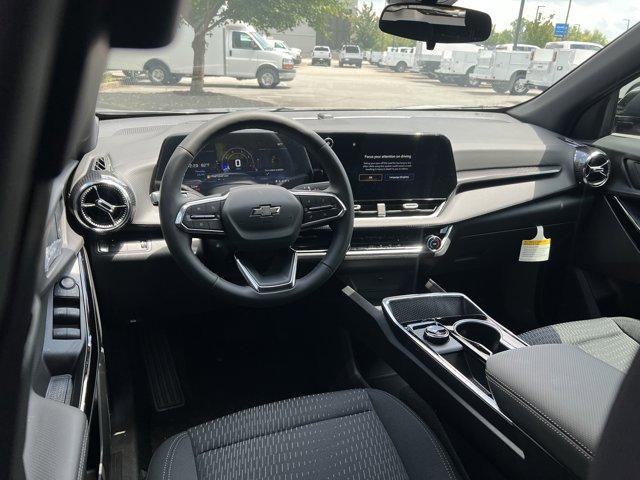 new 2026 Chevrolet Equinox car, priced at $30,630