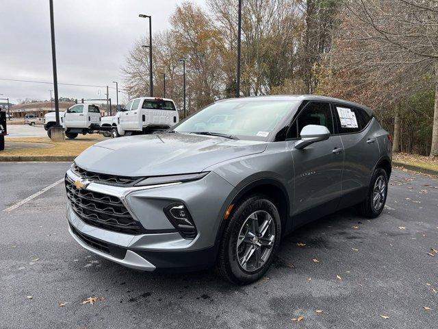 new 2025 Chevrolet Blazer car, priced at $34,135