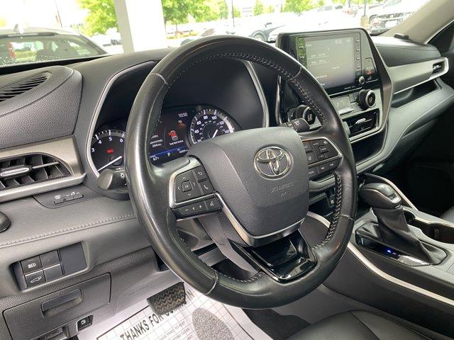 used 2021 Toyota Highlander car, priced at $31,796