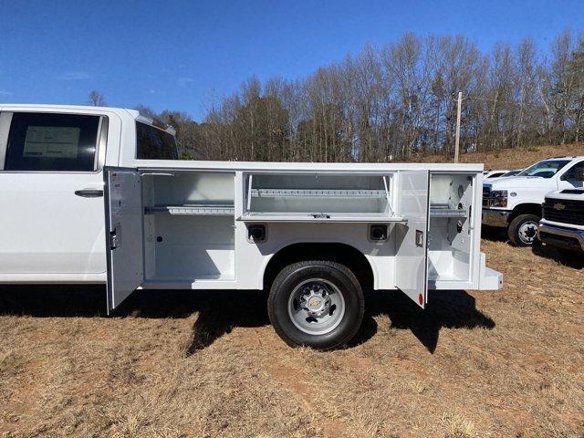 new 2025 Chevrolet Silverado 3500 car, priced at $55,253