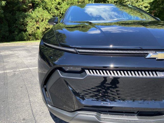 new 2025 Chevrolet Equinox EV car, priced at $33,290