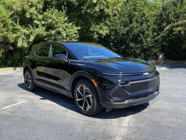 new 2025 Chevrolet Equinox EV car, priced at $33,290