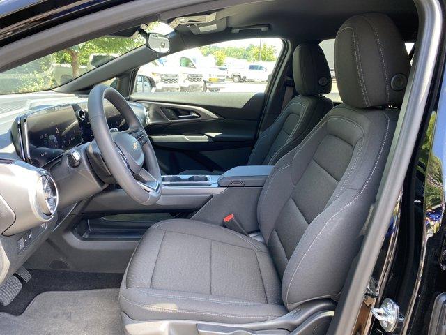 new 2025 Chevrolet Equinox EV car, priced at $33,290