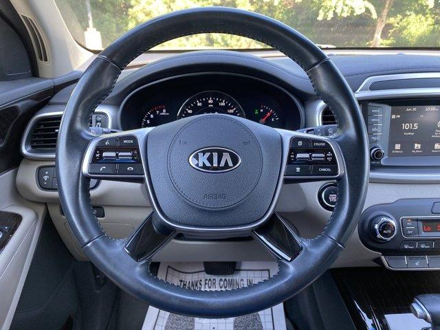 used 2020 Kia Sorento car, priced at $24,821