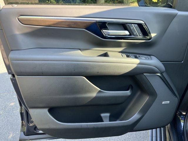 new 2025 Chevrolet Tahoe car, priced at $86,824