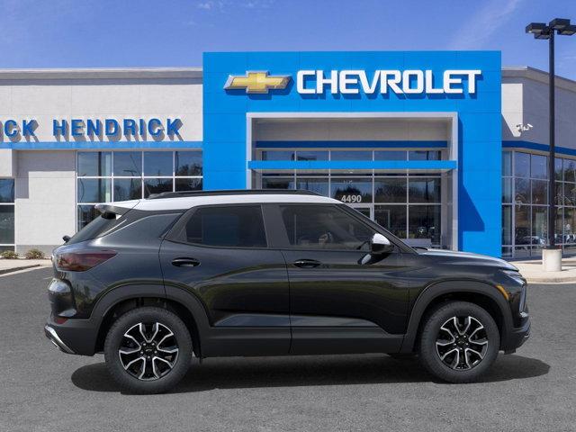 new 2025 Chevrolet TrailBlazer car, priced at $32,180
