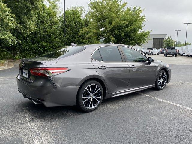 used 2019 Toyota Camry Hybrid car, priced at $17,965