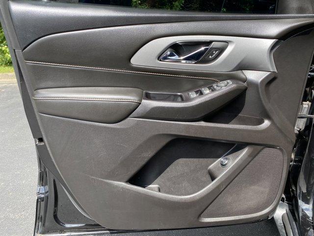 used 2020 Chevrolet Traverse car, priced at $22,849