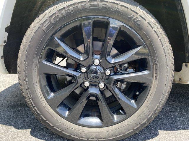 used 2018 Jeep Grand Cherokee car, priced at $17,878