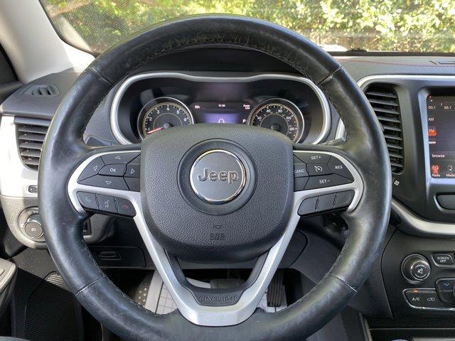used 2014 Jeep Cherokee car, priced at $15,614
