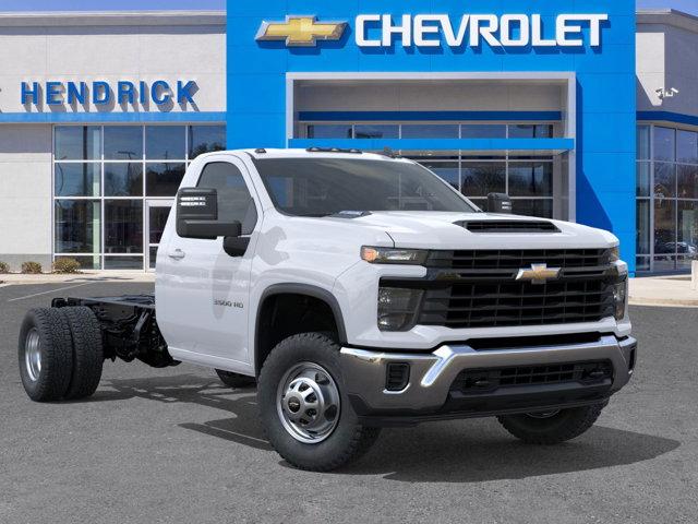 new 2025 Chevrolet Silverado 3500 car, priced at $76,040
