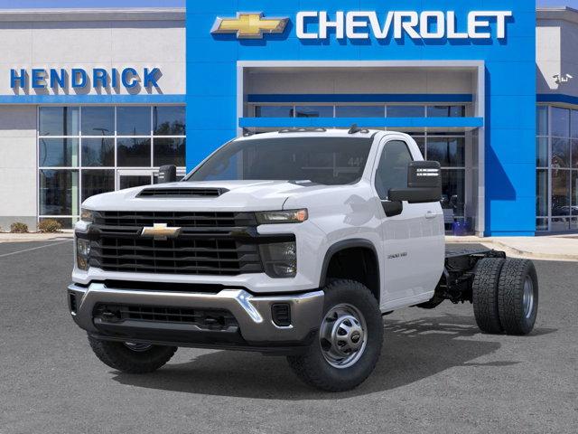 new 2025 Chevrolet Silverado 3500 car, priced at $76,040