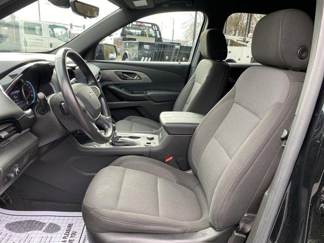 used 2022 Chevrolet Traverse car, priced at $27,986