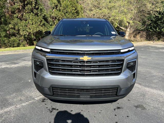 new 2025 Chevrolet Traverse car, priced at $42,095