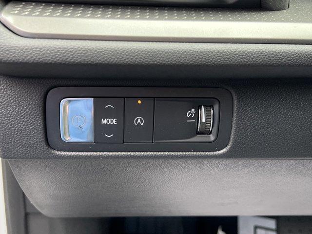 new 2025 Chevrolet Traverse car, priced at $39,595