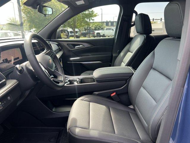new 2025 Chevrolet Traverse car, priced at $44,115
