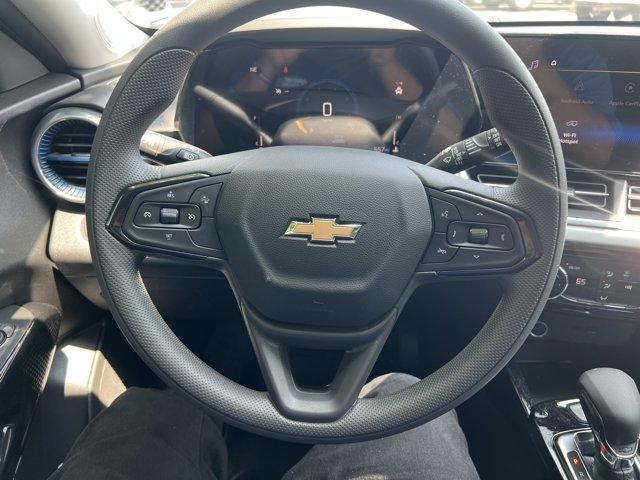 new 2025 Chevrolet Trax car, priced at $22,265