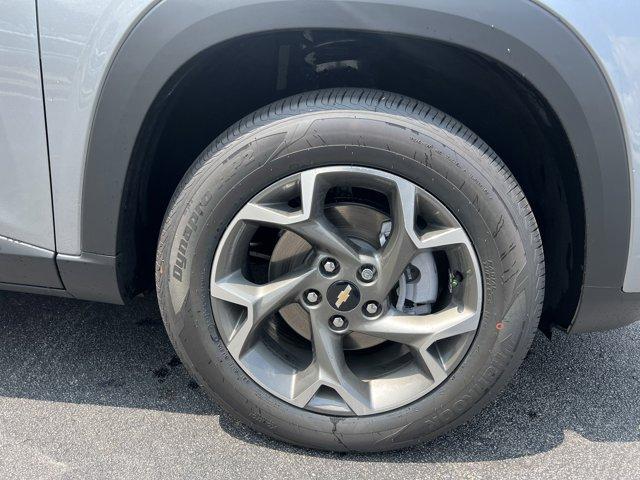 new 2025 Chevrolet Trax car, priced at $22,265