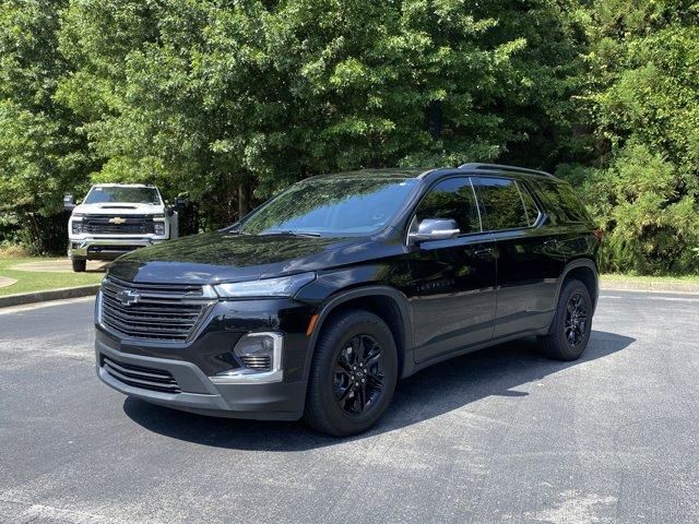 used 2023 Chevrolet Traverse car, priced at $32,999