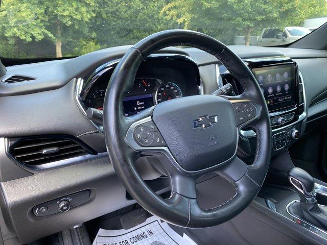 used 2023 Chevrolet Traverse car, priced at $32,999
