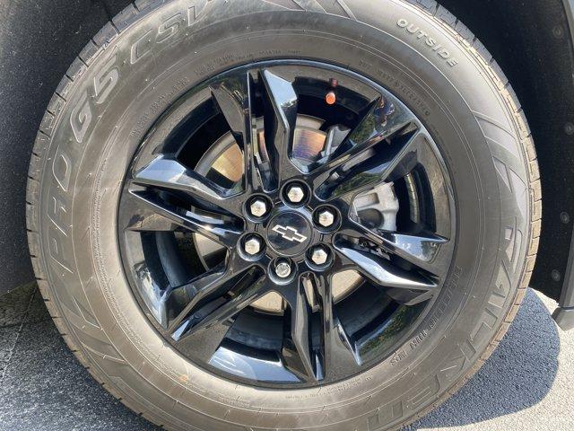 used 2023 Chevrolet Traverse car, priced at $32,999