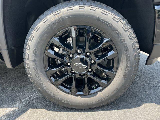 new 2025 Chevrolet Silverado 2500 car, priced at $81,209