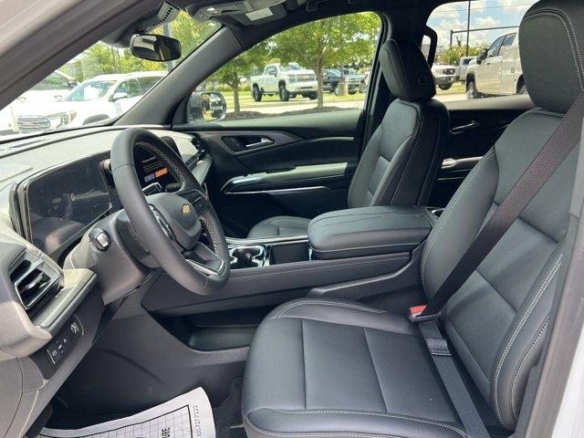 new 2025 Chevrolet Traverse car, priced at $44,939