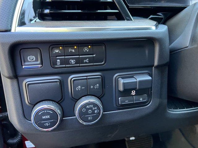 new 2025 Chevrolet Suburban car, priced at $81,600