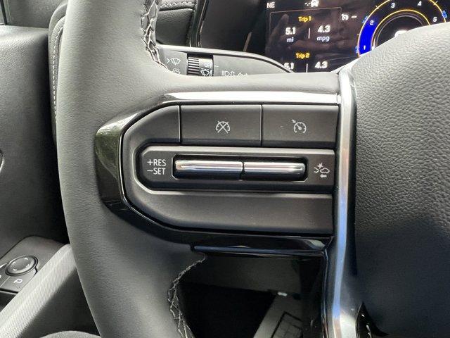 new 2025 Chevrolet Colorado car, priced at $37,130