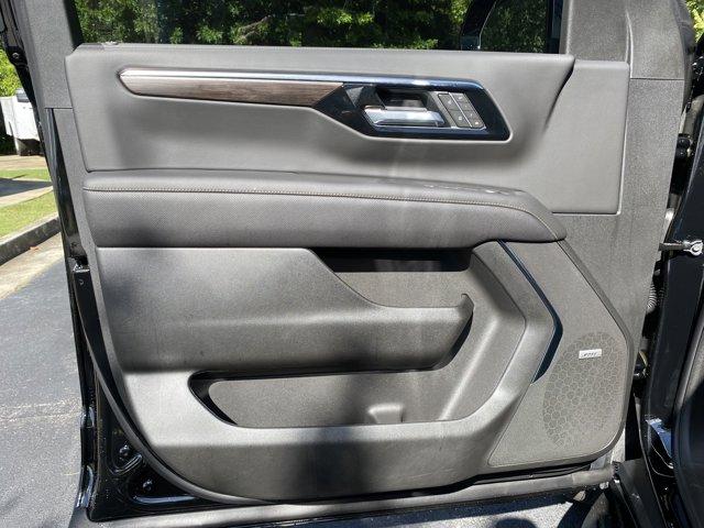 new 2025 Chevrolet Suburban car, priced at $84,490