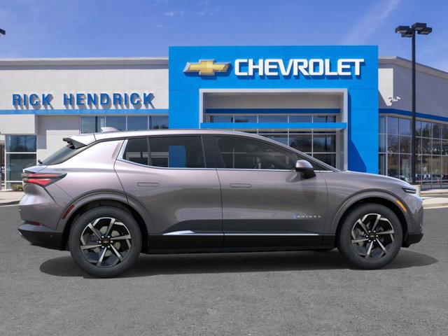 new 2025 Chevrolet Equinox EV car, priced at $33,290