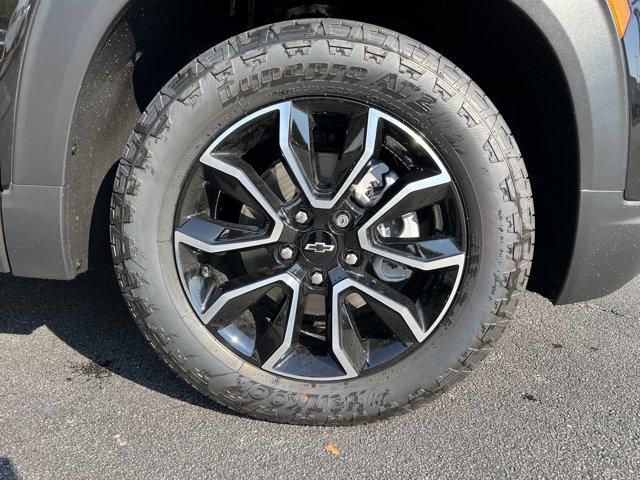 new 2025 Chevrolet TrailBlazer car, priced at $29,680