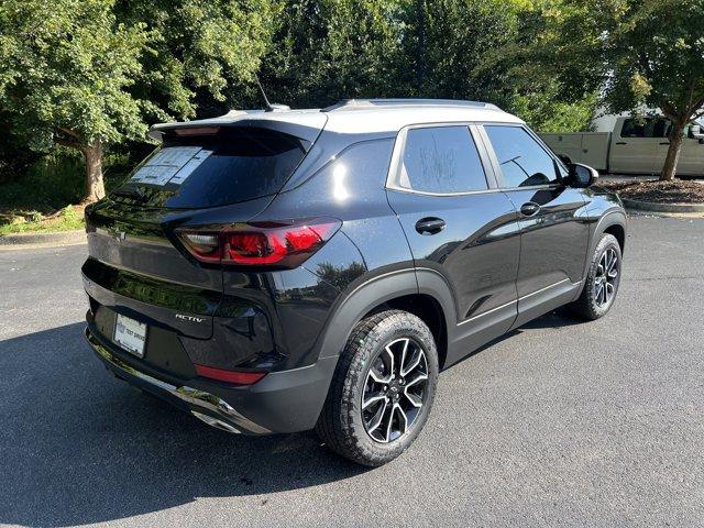 new 2025 Chevrolet TrailBlazer car, priced at $29,680