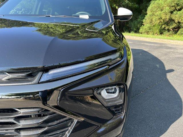 new 2025 Chevrolet TrailBlazer car, priced at $29,680