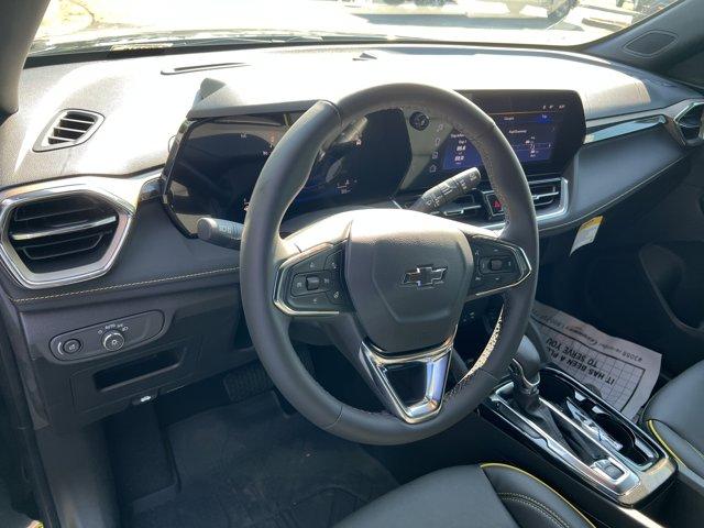 new 2025 Chevrolet TrailBlazer car, priced at $29,680