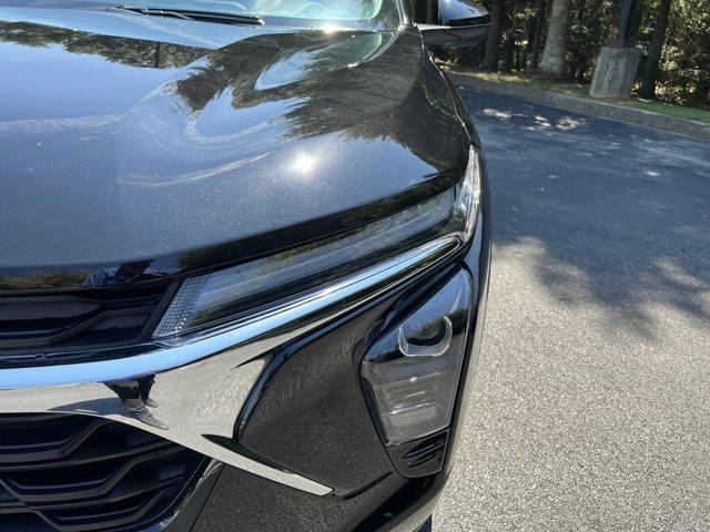 new 2025 Chevrolet Trax car, priced at $22,265