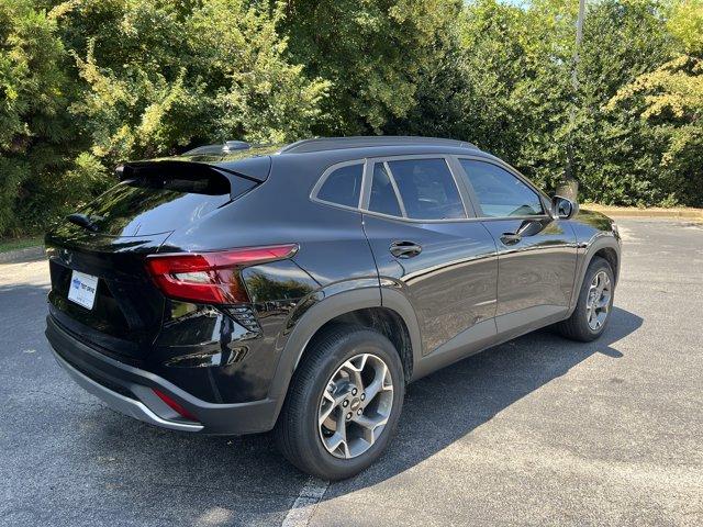 new 2025 Chevrolet Trax car, priced at $22,265
