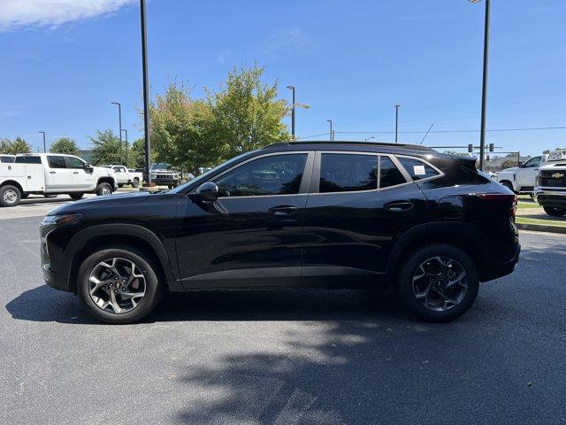 new 2025 Chevrolet Trax car, priced at $22,265