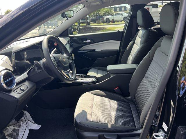 new 2025 Chevrolet Trax car, priced at $23,560