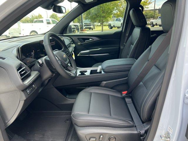 new 2026 Chevrolet Traverse car, priced at $45,010