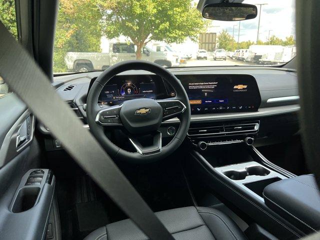 new 2026 Chevrolet Traverse car, priced at $45,010